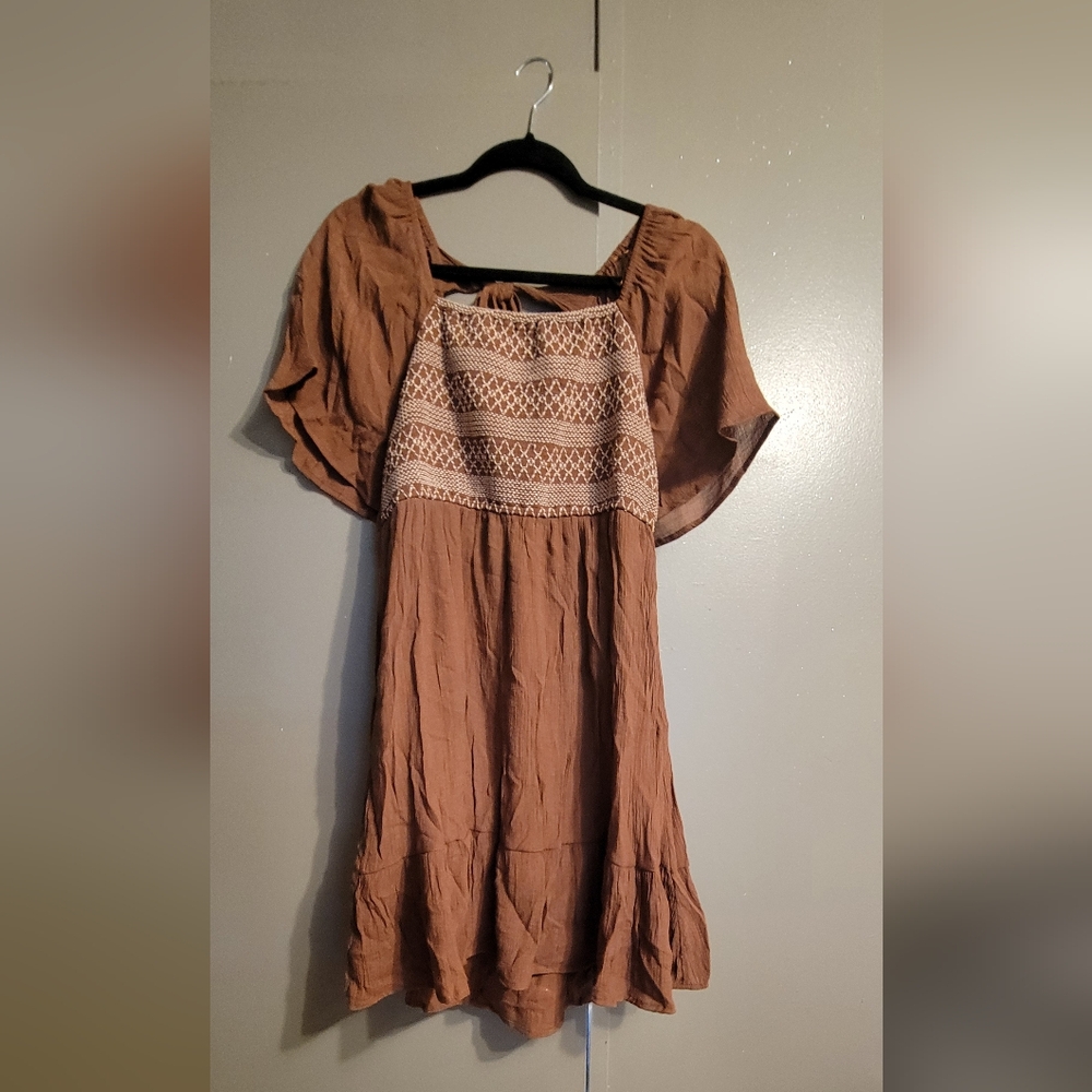 brown dress
